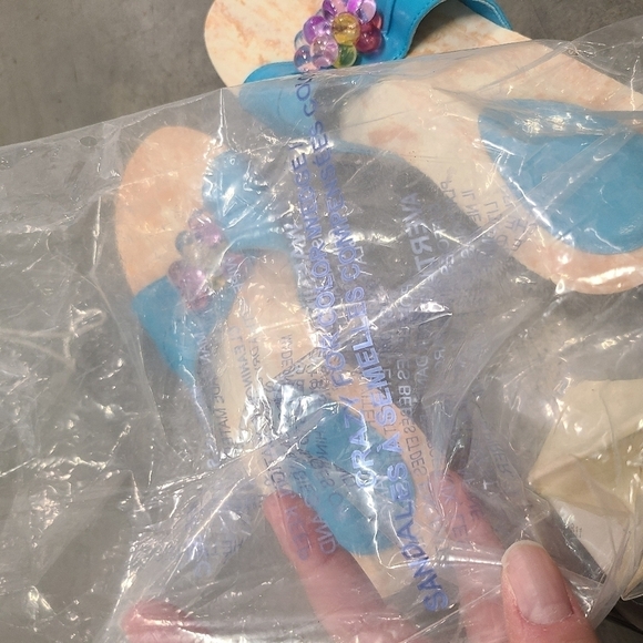 Avon Crazy for Colors wedge sandal 9 - Picture 4 of 4